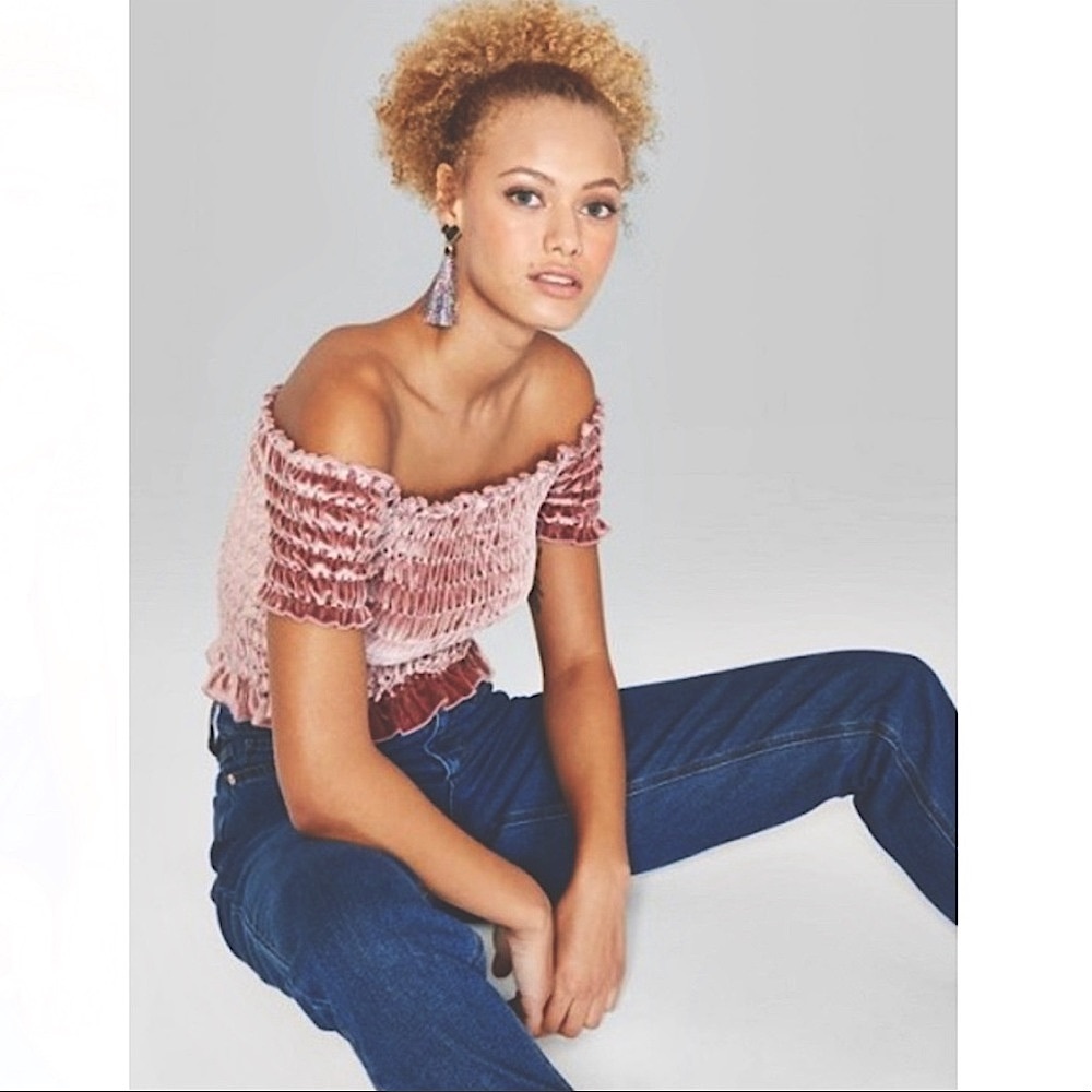 AEROPOSTALE | SMOCKED VELVET OFF THE SHOULDER TOP